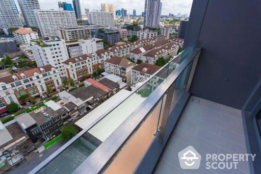 1-BR Condo at Khun By Yoo near BTS Thong Lor