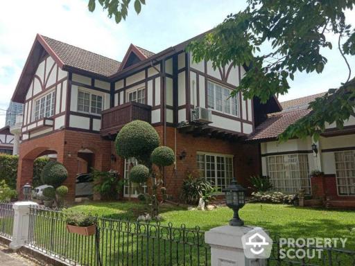 4-BR House near BTS On Nut