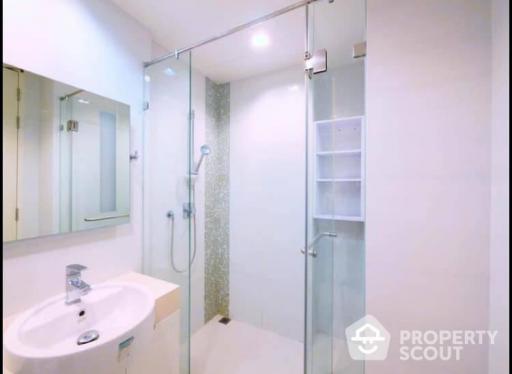 2-BR Condo at Nara 9 Sathorn-Narathiwas near BTS Chong Nonsi (ID 449242)