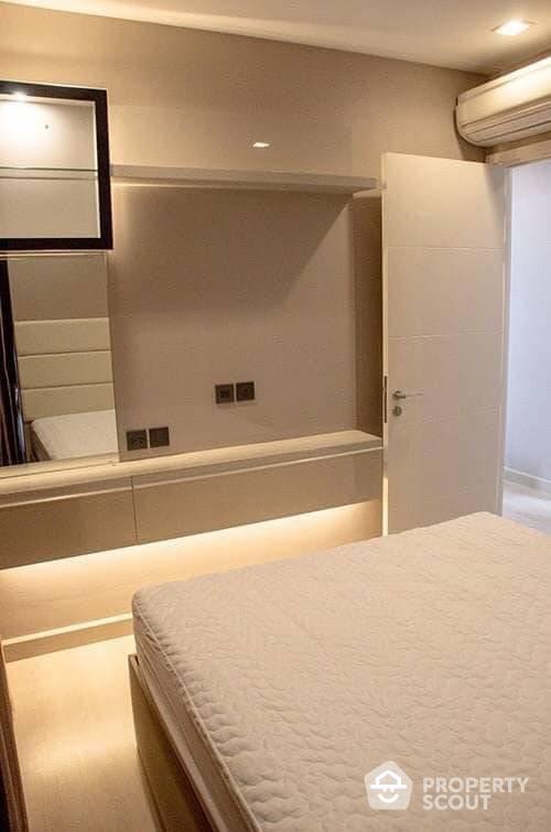 2-BR Condo at The Signature By Urbano Saphan Kwai near BTS Saphan Khwai