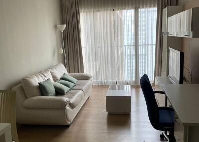 1-BR Condo at Noble Refine Prompong near BTS Phrom Phong