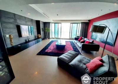 3-BR Condo at The River Condominium near BTS Saphan Taksin (ID 512577)