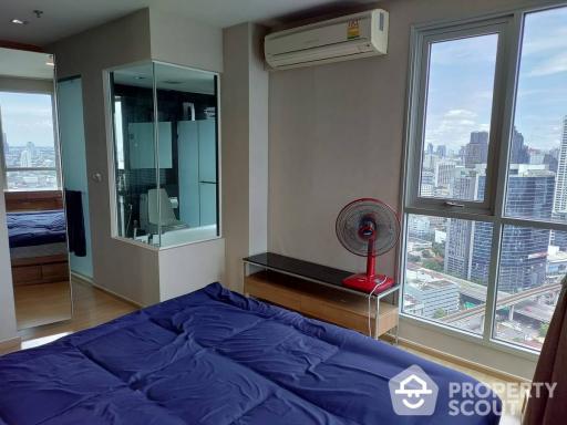 2-BR Condo at Rhythm Sathorn near BTS Saphan Taksin