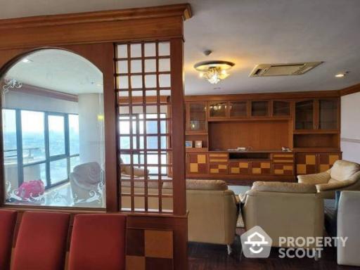 4-BR Condo at Central City East Tower in Bang Na Nuea