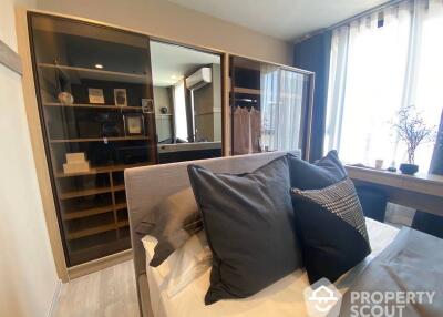 1-BR Condo at Xt Ekkamai near BTS Thong Lor