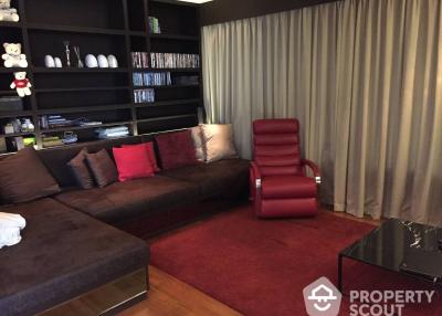 2-BR Condo at Amanta Lumpini near MRT Khlong Toei