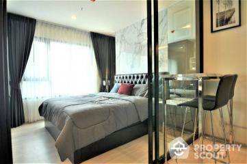 1-BR Condo at Life Asoke near ARL Makkasan