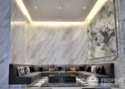 1-BR Condo at Life Asoke near ARL Makkasan