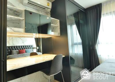 1-BR Condo at Life Asoke near ARL Makkasan