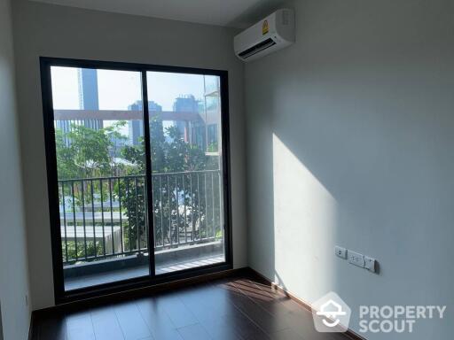 1-BR Condo at C Ekkamai near ARL Ramkhamhaeng