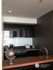 1-BR Condo at The River Condominium near BTS Saphan Taksin