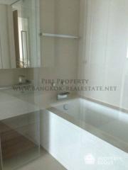 1-BR Condo at The River Condominium near BTS Saphan Taksin