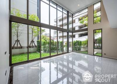 4-BR Townhouse at 749 Residence near BTS Phrom Phong
