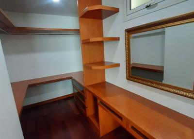 2-BR Condo at The Park Chidlom near BTS Chit Lom (ID 513677)