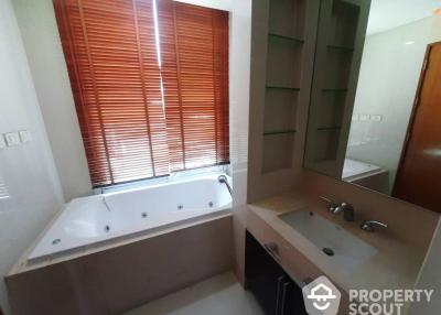 2-BR Condo at The Park Chidlom near BTS Chit Lom (ID 513677)