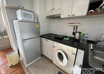 1-BR Condo at Baan Siriyenakat Condominium near MRT Khlong Toei (ID 513851)