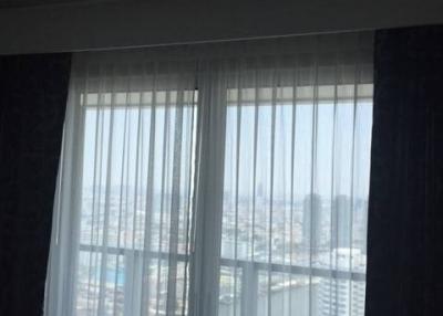 2-BR Condo at The River Condominium near BTS Saphan Taksin (ID 512820)