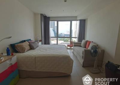 2-BR Condo at The River Condominium near BTS Saphan Taksin (ID 516472)