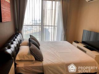 1-BR Condo at Rhythm Sukhumvit 42 near BTS Ekkamai