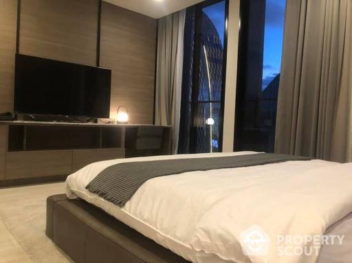 2-BR Condo at Noble Ploenchit near BTS Phloen Chit