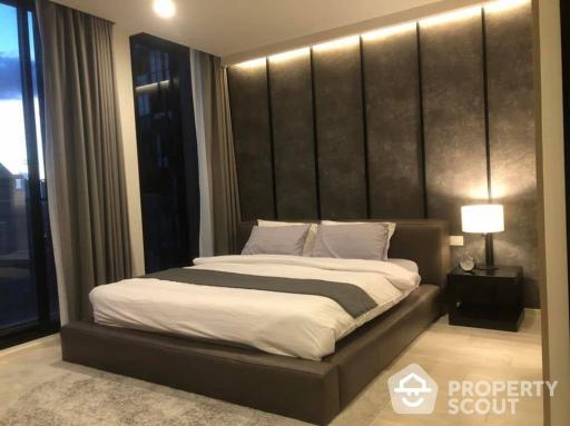 2-BR Condo at Noble Ploenchit near BTS Phloen Chit