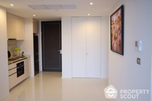 1-BR Condo at The Bangkok Sathorn-Taksin near BTS Krung Thon Buri