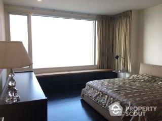 3-BR Condo at Watermark Chaophraya near BTS Krung Thon Buri