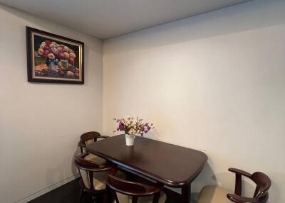 1-BR Condo at Siamese Gioia near MRT Phetchaburi