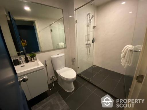 2-BR Condo at Maestro 01 Sathorn - Yenakat near MRT Lumphini