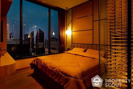 1-BR Condo at The Esse Asoke near MRT Sukhumvit