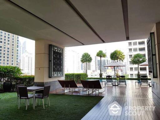 2-BR Condo at Q Langsuan near BTS Ratchadamri