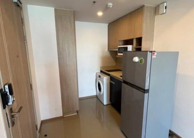 1-BR Condo at Q Chit Lom - Phetchaburi near ARL Ratchaprarop