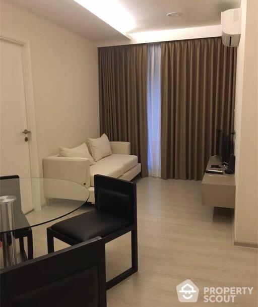 2-BR Condo at Vtara 36 near BTS Thong Lor