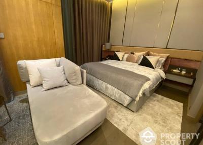 1-BR Condo at The Esse At Singha Complex near MRT Phetchaburi