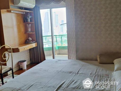 4-BR Apt. near BTS Saphan Taksin