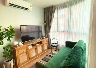 1-BR Condo at Q Chid Lom - Phetchaburi near BTS Chit Lom