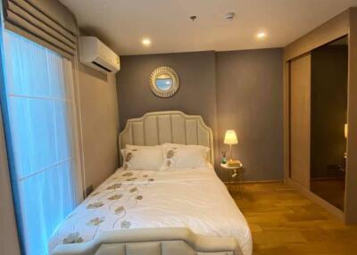 1-BR Condo at Q Chid Lom - Phetchaburi near BTS Chit Lom