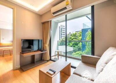 1-BR Condo at Tidy Deluxe Sukhumvit 34 near BTS Thong Lor