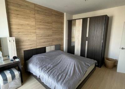 2-BR Condo at Supalai Loft Prajadhipok-Wongwian Yai near BTS Wongwian Yai