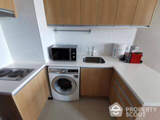 1-BR Condo at Villa Asoke near MRT Phetchaburi