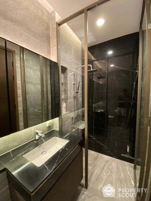 2-BR Condo at The Esse Sukhumvit 36 near BTS Thong Lor