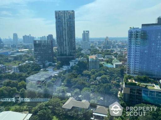 2-BR Condo at The Esse Sukhumvit 36 near BTS Thong Lor