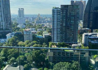 2-BR Condo at The Esse Sukhumvit 36 near BTS Thong Lor