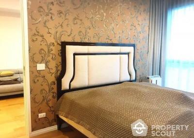 1-BR Condo at The River Condominium near BTS Saphan Taksin