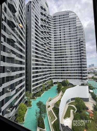 1-BR Condo at Ideo Mobi Sukhumvit Eastpoint near BTS Bang Na