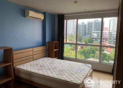 1-BR Condo at Hive Sukhumvit 65 near BTS Ekkamai