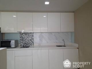 1-BR Condo at Liv @ 5 near BTS Nana