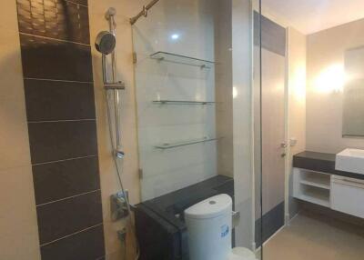 2-BR Condo at Supalai Premier @ Asoke near MRT Phetchaburi (ID 560373)