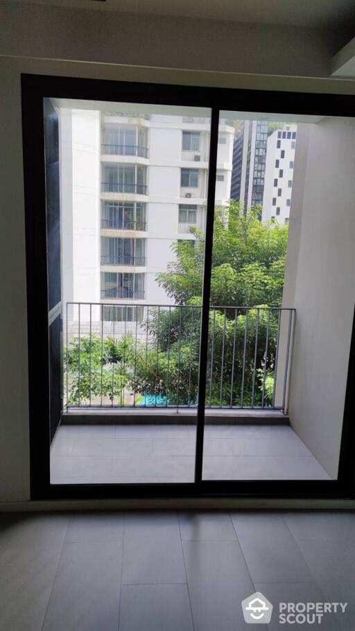 1-BR Condo at The Nest Ploenchit near BTS Phloen Chit