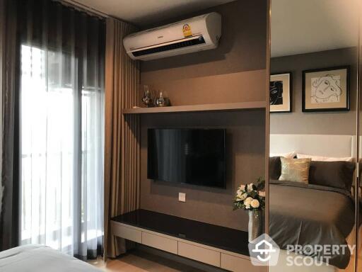 Studio Condo at Life One Wireless near BTS Phloen Chit